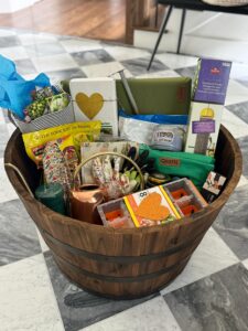 Basket – Gardening items (Jensen)